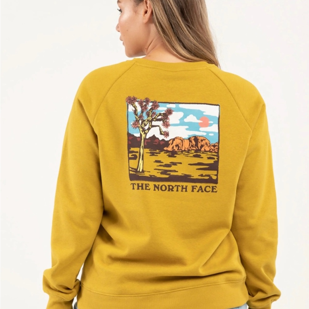 The North Face‎ Golden Sweatshirt with Scenic Graphic.  NWOT